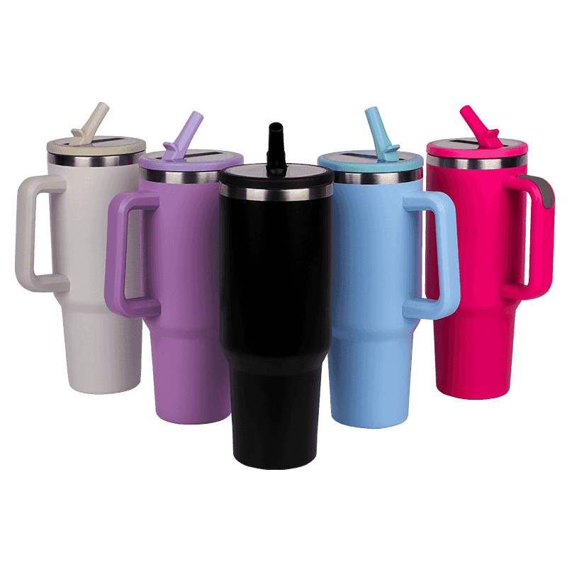 Tazas de café aisladas